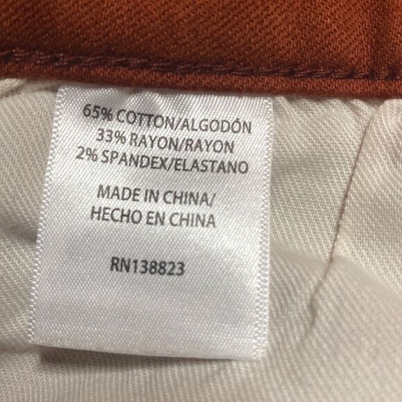 Shyanne Women’s Mid Rise Boot Cut Jeans - Picture 8 of 8